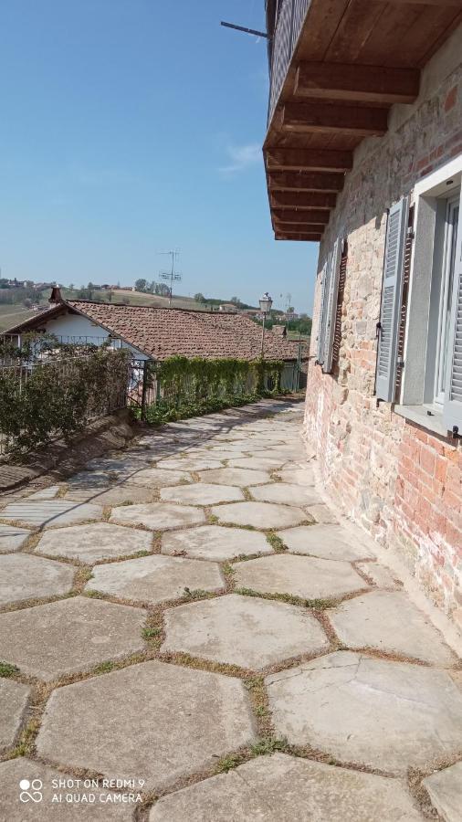 Il Cortiletto Apartment Verduno Luaran gambar