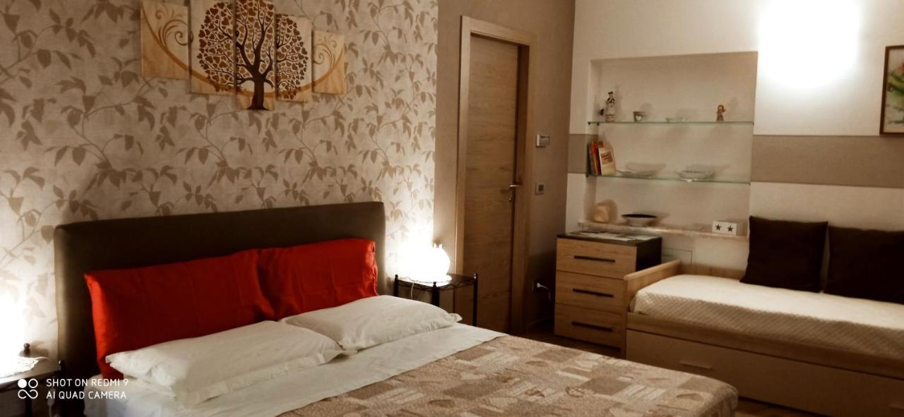 Il Cortiletto Apartment Verduno Luaran gambar