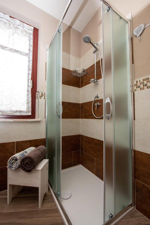 Il Cortiletto Apartment Verduno Luaran gambar